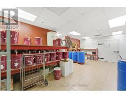 11b - 1100 Gorham Street, Newmarket, ON L3Y8Y8 Photo 23