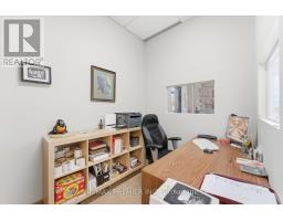 11b - 1100 Gorham Street, Newmarket, ON L3Y8Y8 Photo 34