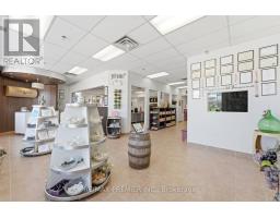 11b - 1100 Gorham Street, Newmarket, ON L3Y8Y8 Photo 8