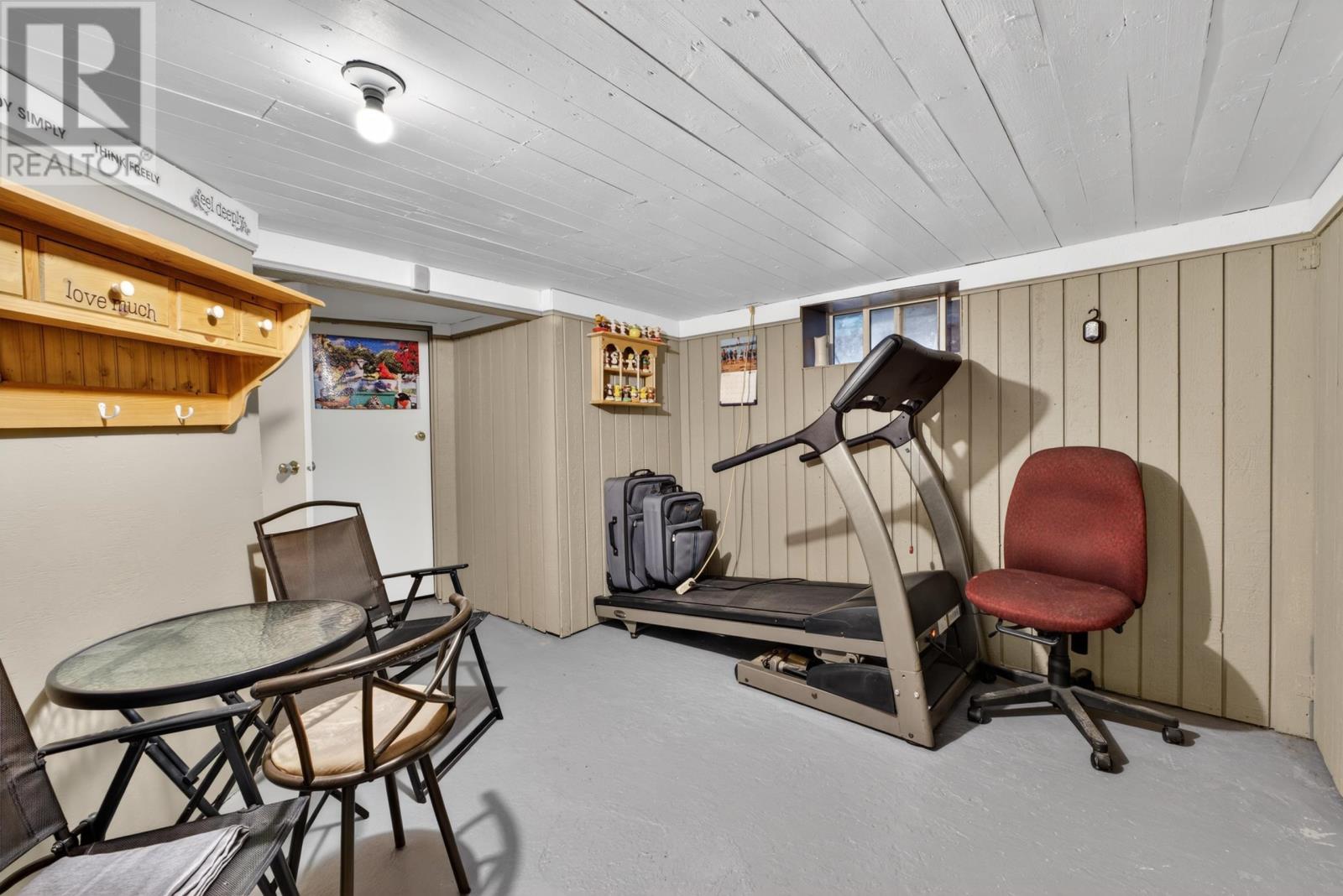 27 Garden Drive - 31