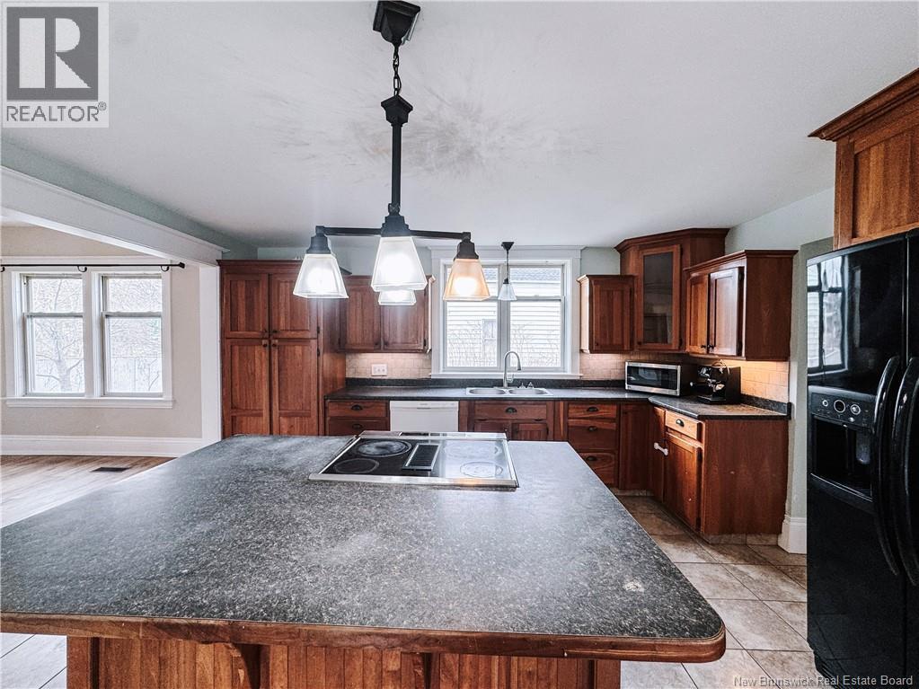 203 Mountain Road - 23
