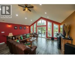 Photo 11 of 40, 4438 HANET ROAD · Prince George, BC
