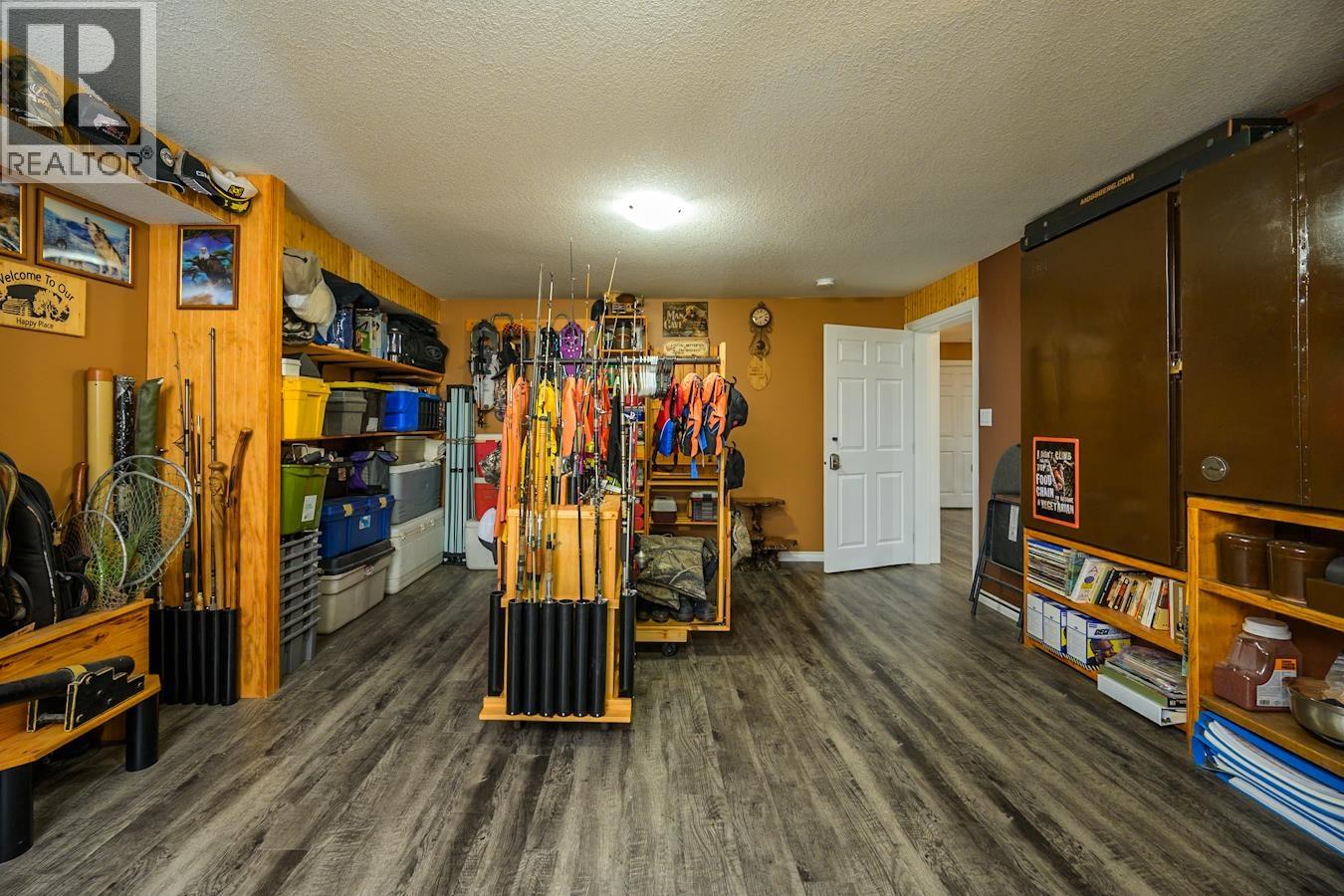 4438 HANET ROAD, Prince George