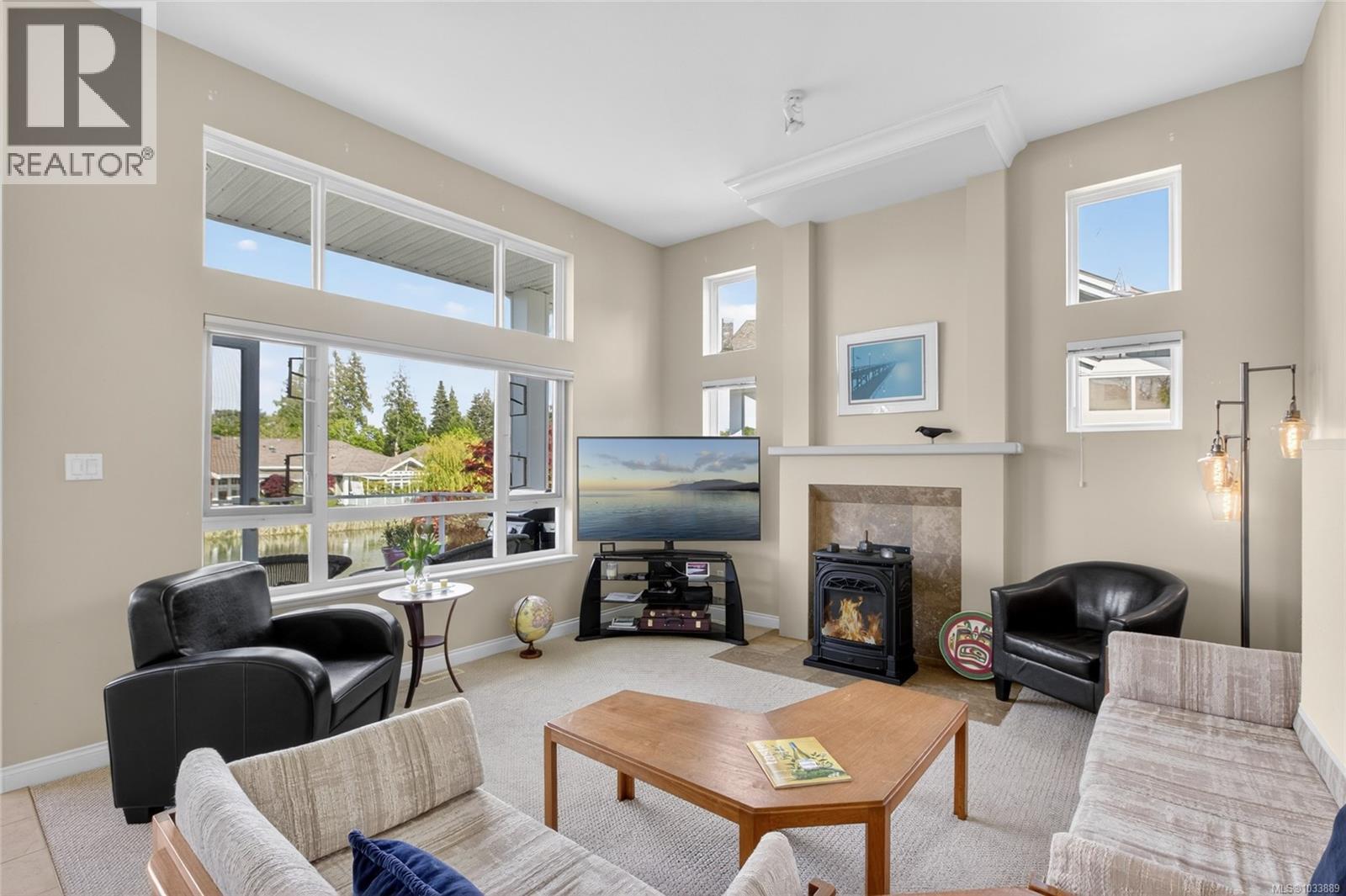 1339 SATURNA Dr - 16