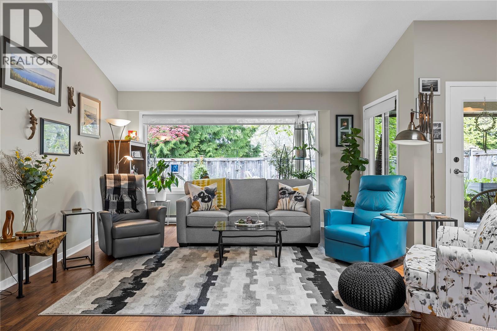 #21 885 Berwick Rd - 11