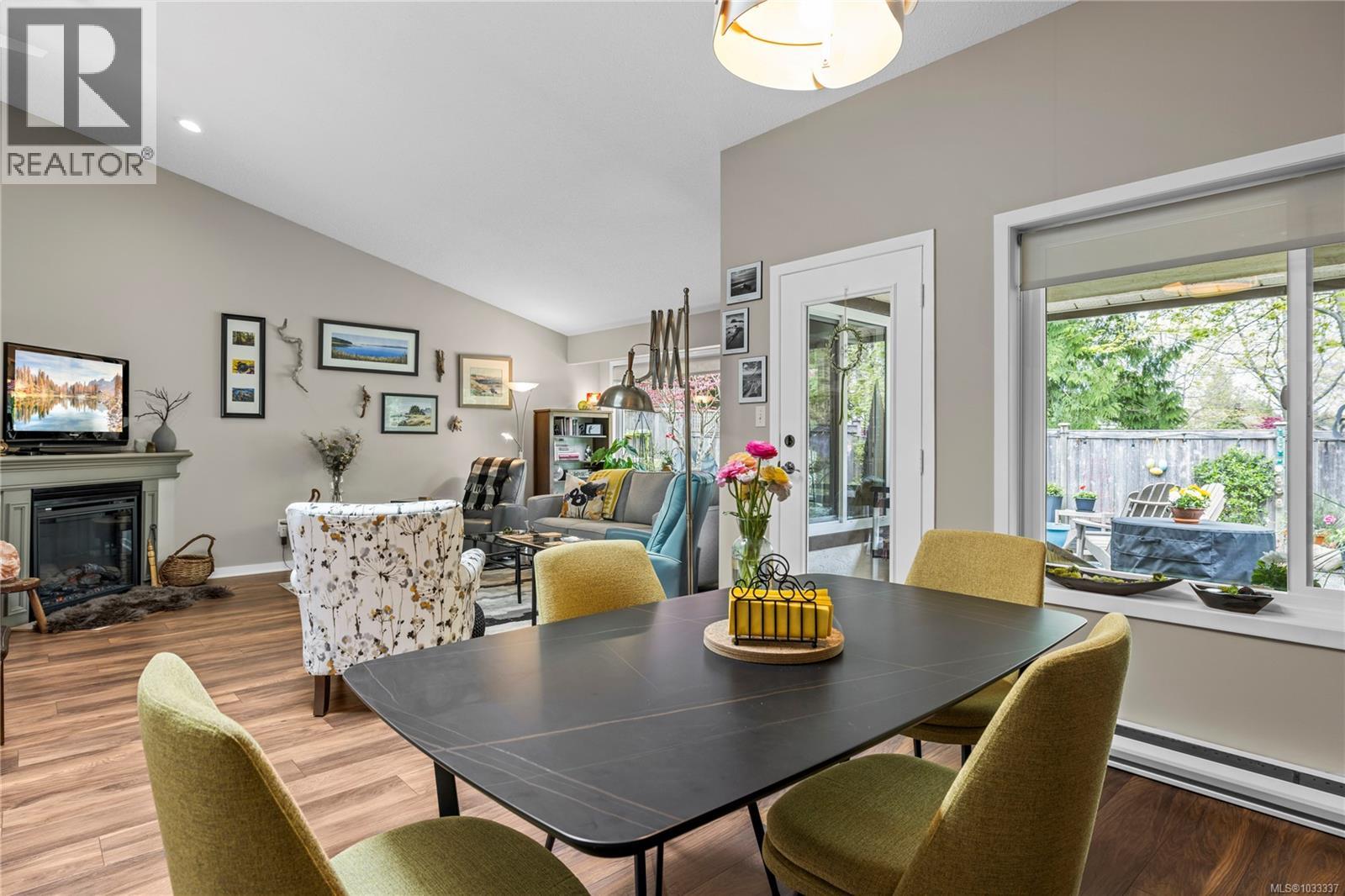 #21 885 Berwick Rd - 17