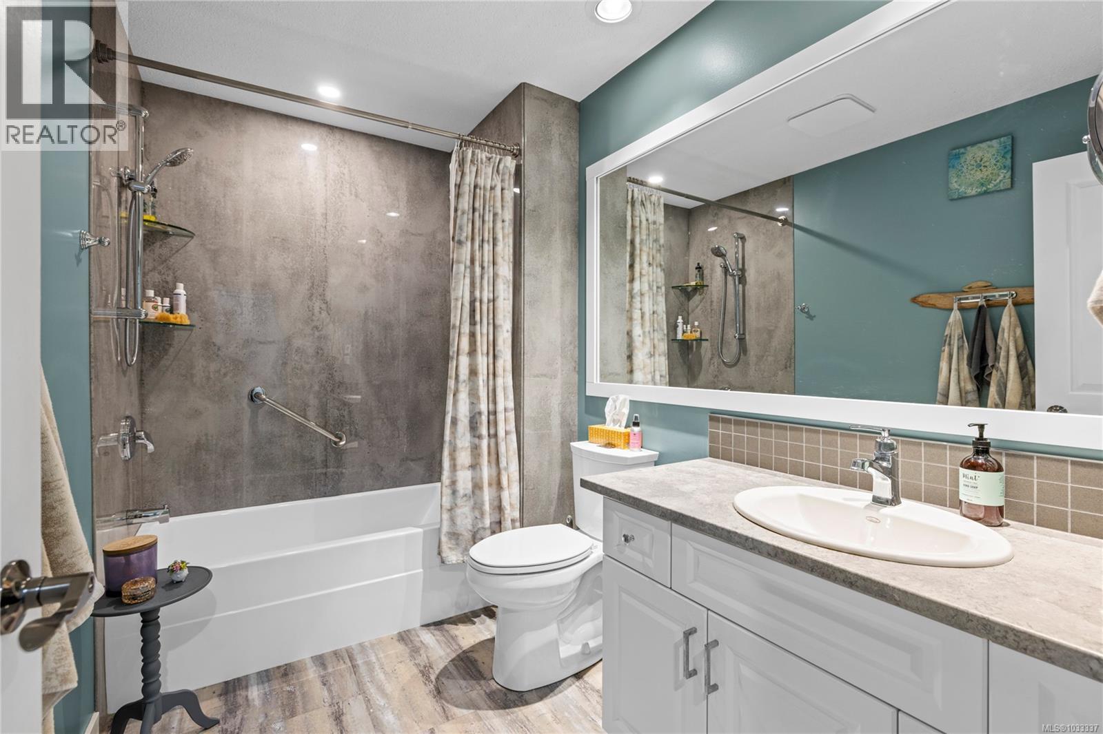 #21 885 Berwick Rd - 29