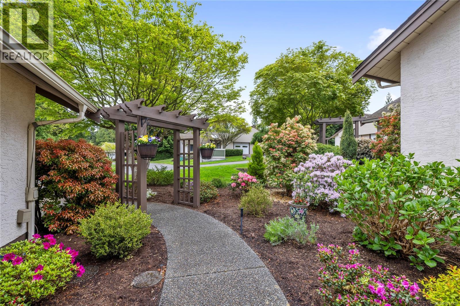 #21 885 Berwick Rd - 6