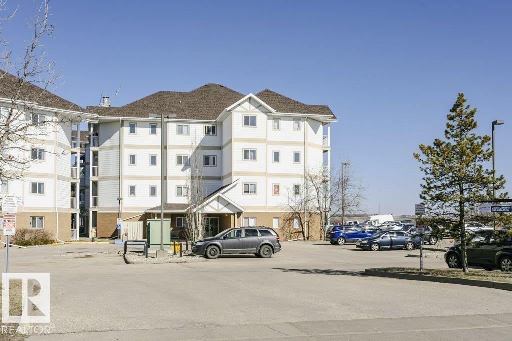 #205 9932 100 AV, Fort Saskatchewan