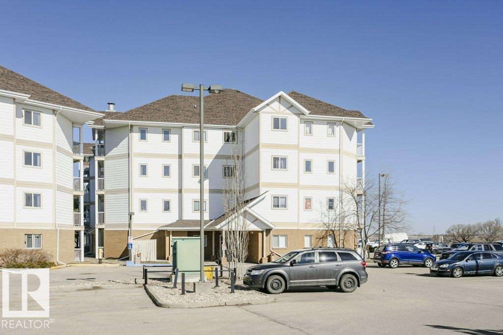 #205 9932 100 AV, Fort Saskatchewan