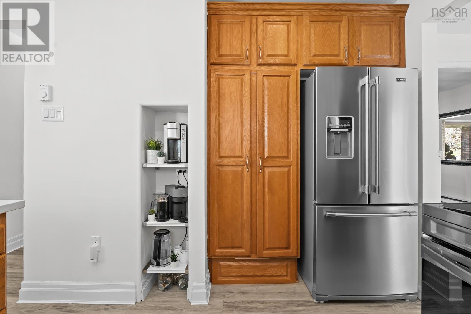 Property 11 of 40 of 606 Basinview Drive