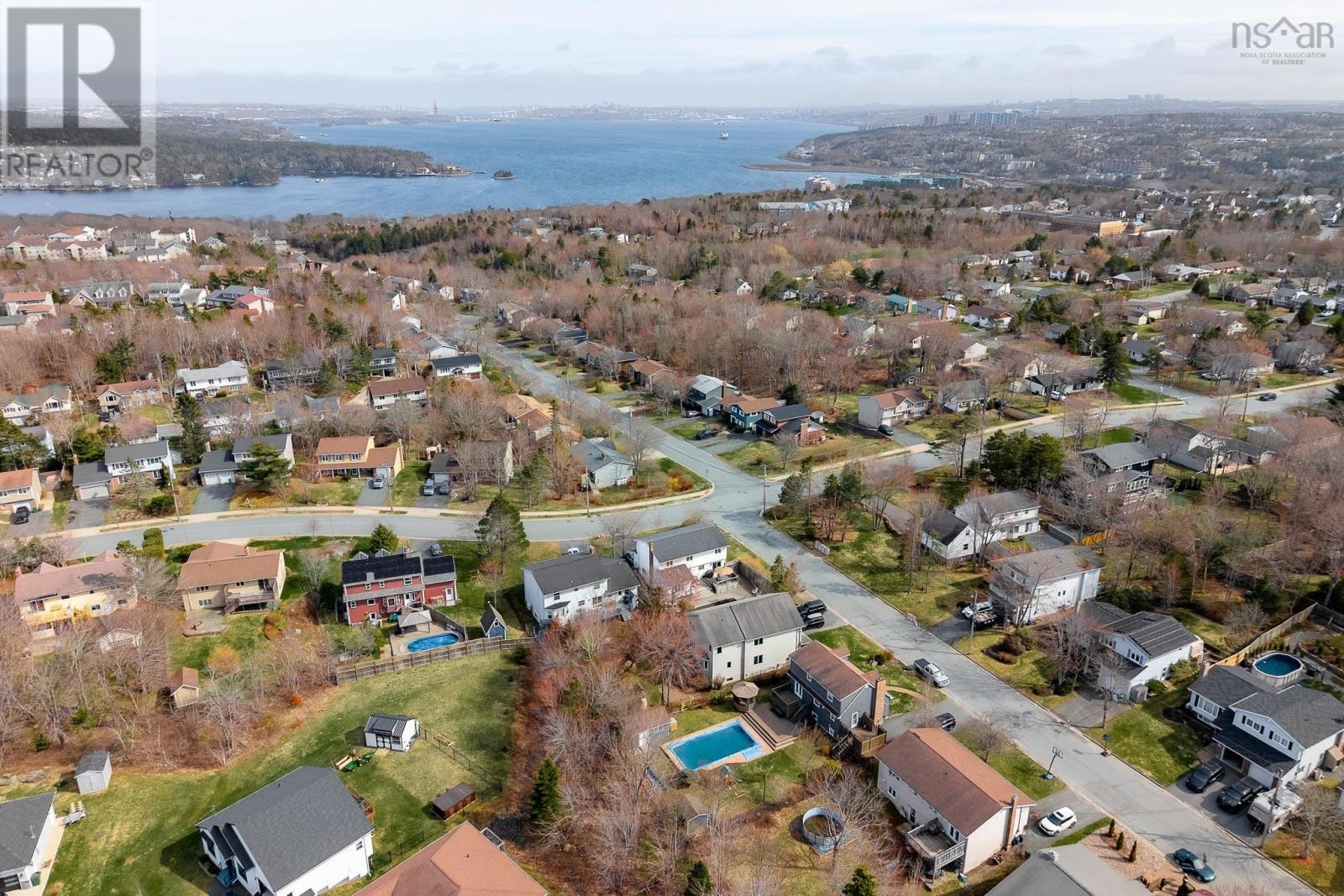 Property 37 of 40 of 606 Basinview Drive