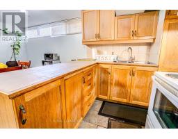 15 Epsom Downs Drive, Brampton, ON L6T1Y7 Photo 20