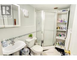 15 Epsom Downs Drive, Brampton, ON L6T1Y7 Photo 25
