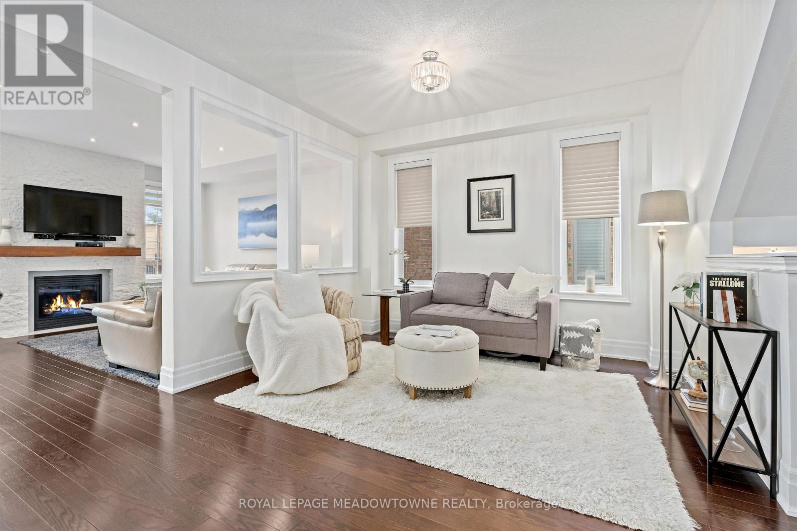 10 SILVER POND DRIVE - 11