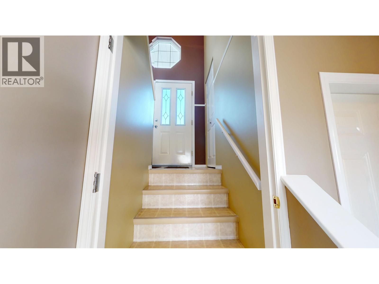 570 PIERCE CRESCENT, Quesnel