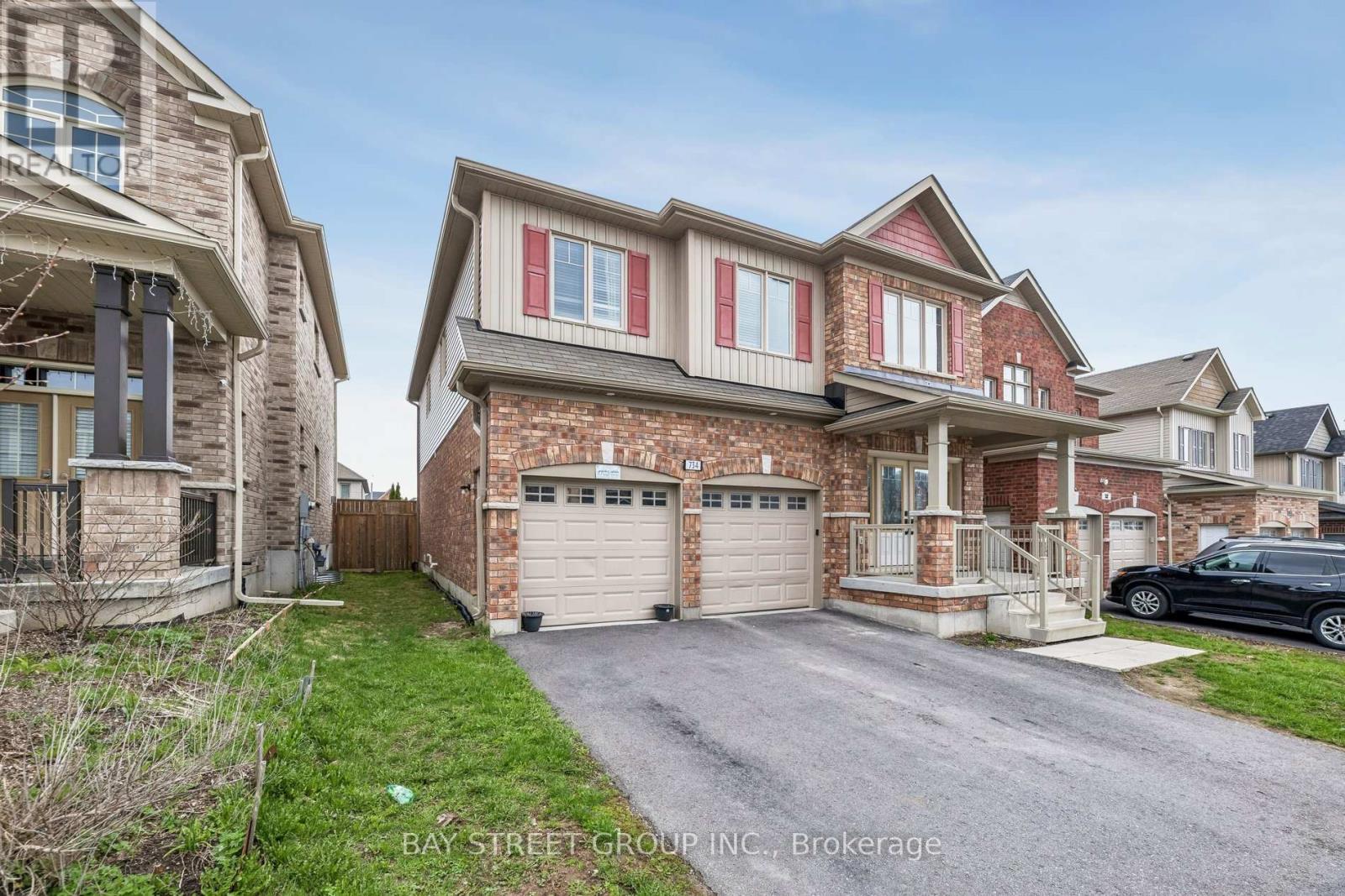 734 SAWMILL ROAD E - 3
