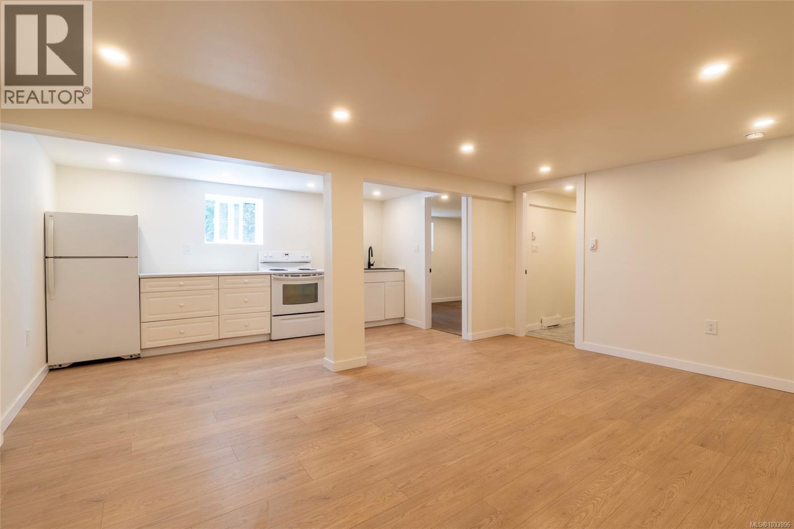  715 Middleton Street, Saanich