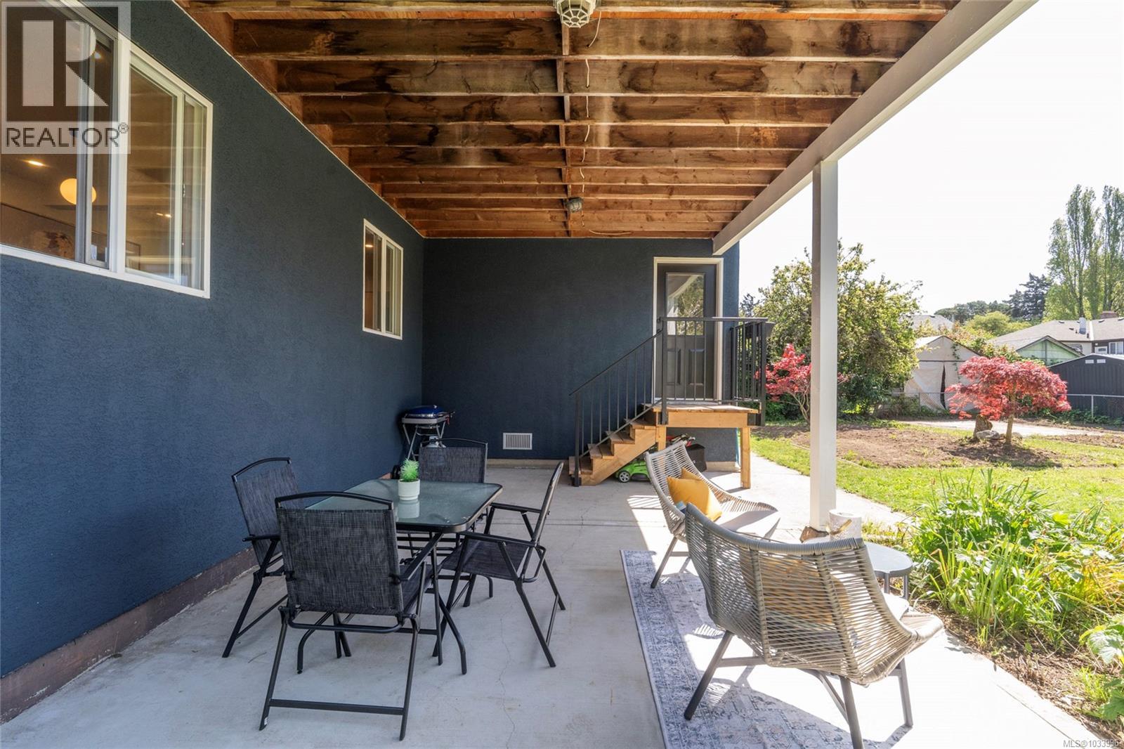  715 Middleton Street, Saanich