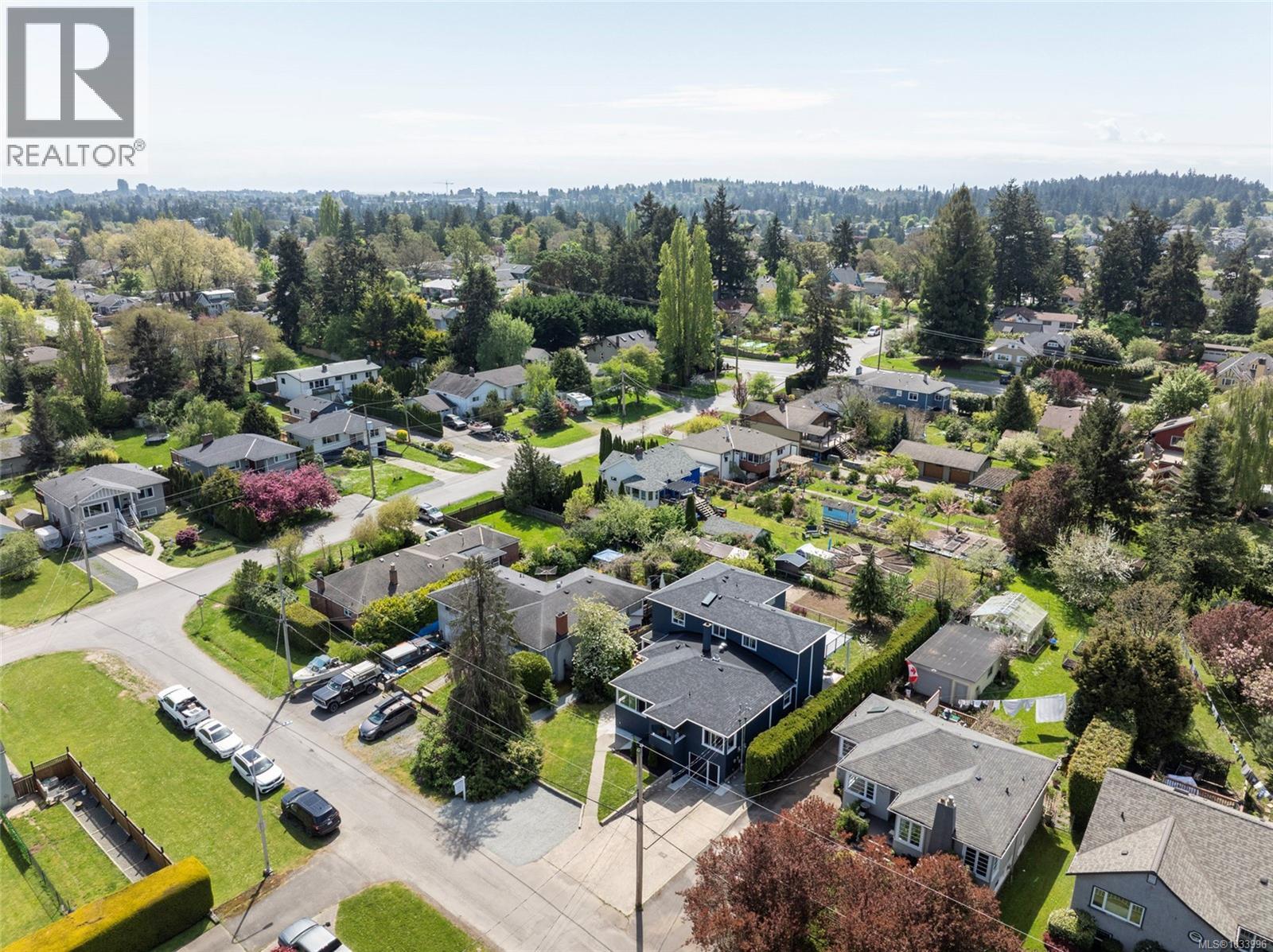  715 Middleton Street, Saanich