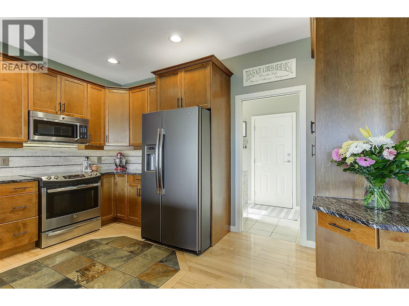  2573 Copper Ridge Drive, West Kelowna