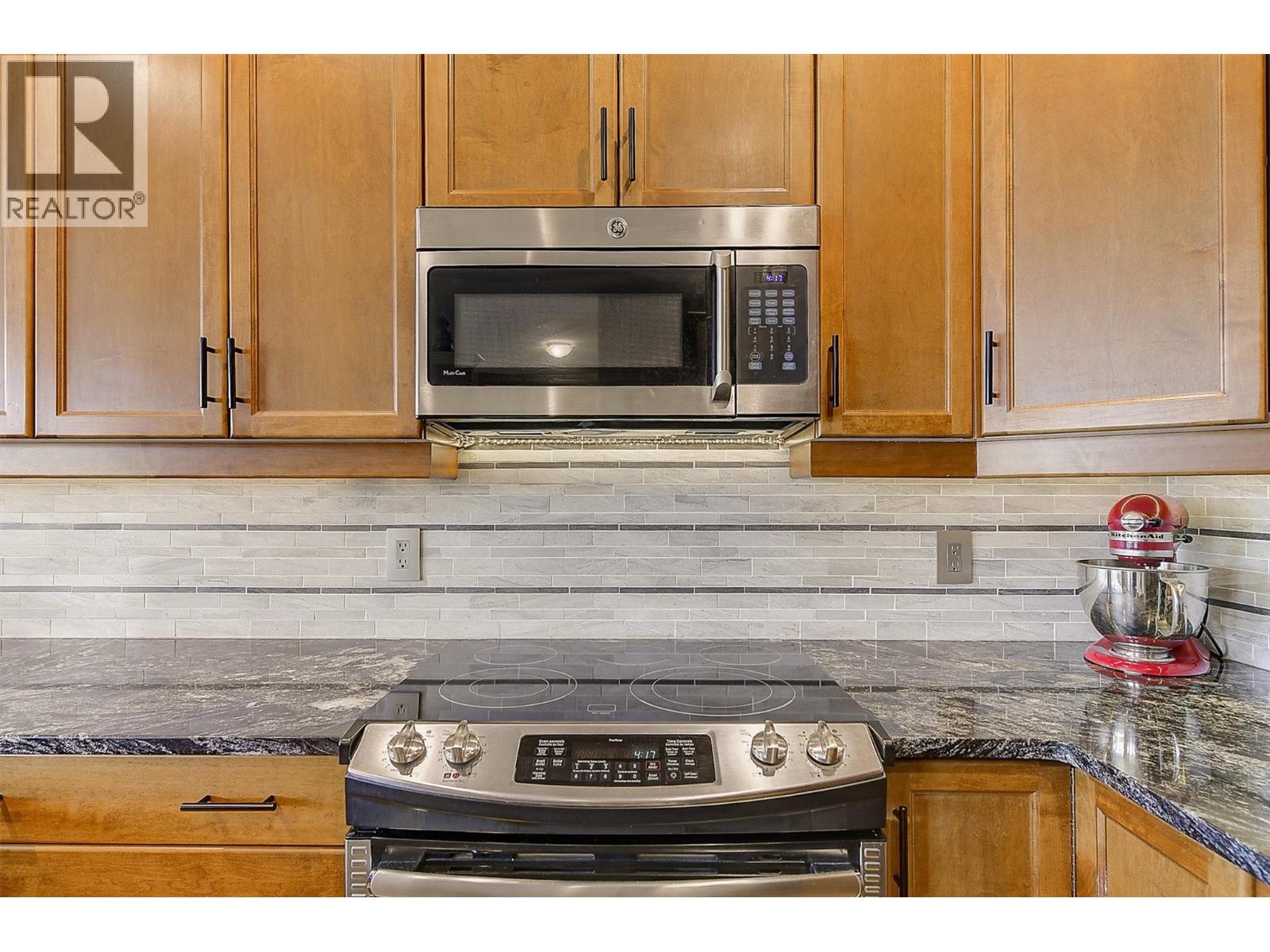  2573 Copper Ridge Drive, West Kelowna