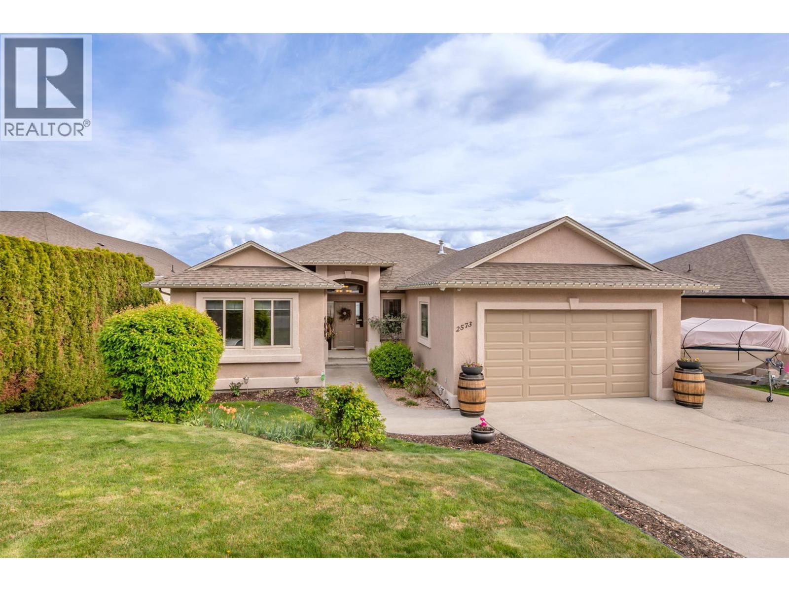  2573 Copper Ridge Drive, West Kelowna