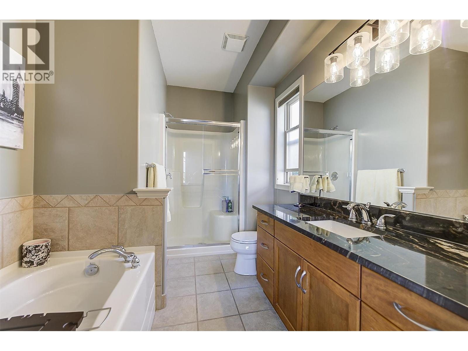  2573 Copper Ridge Drive, West Kelowna