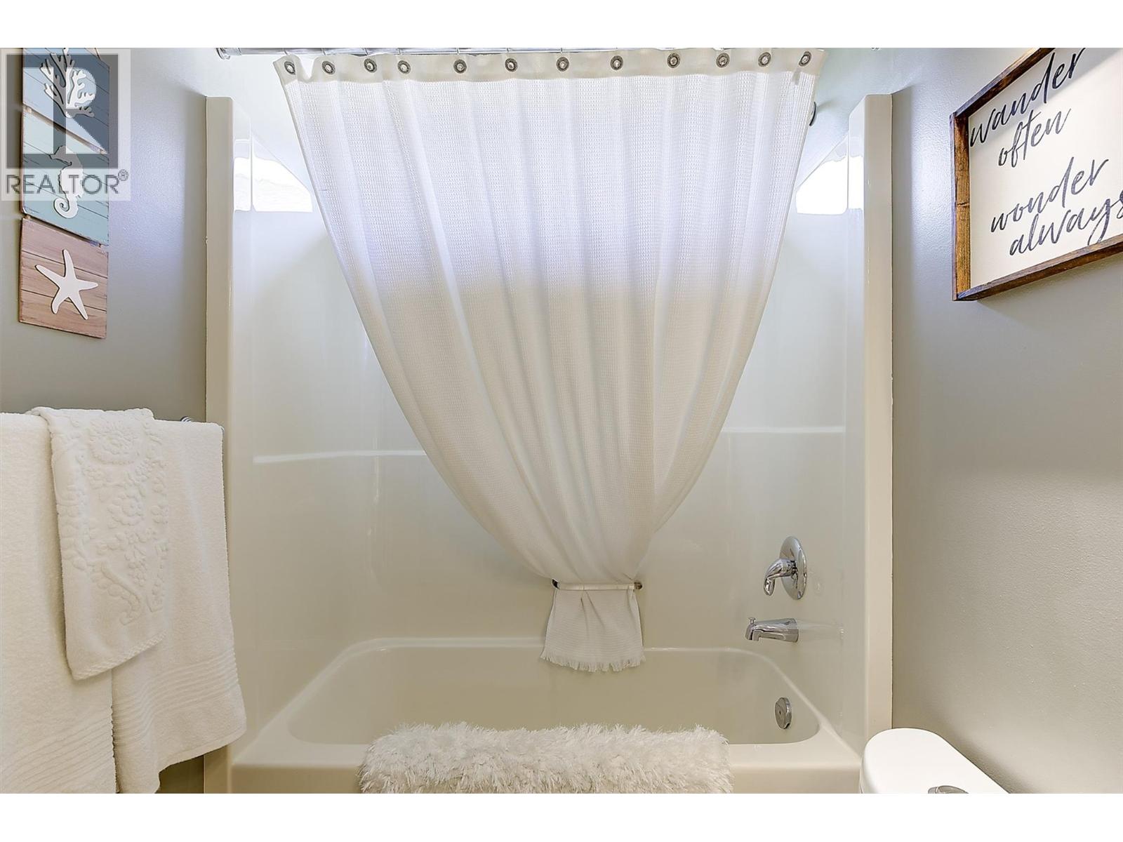  2573 Copper Ridge Drive, West Kelowna