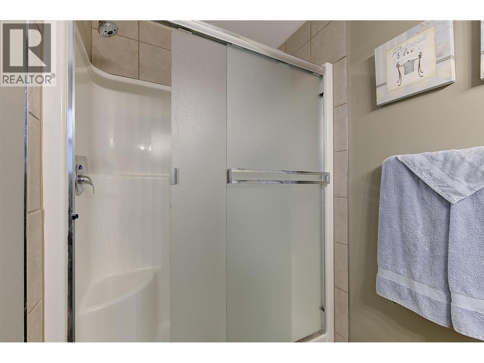  2573 Copper Ridge Drive, West Kelowna