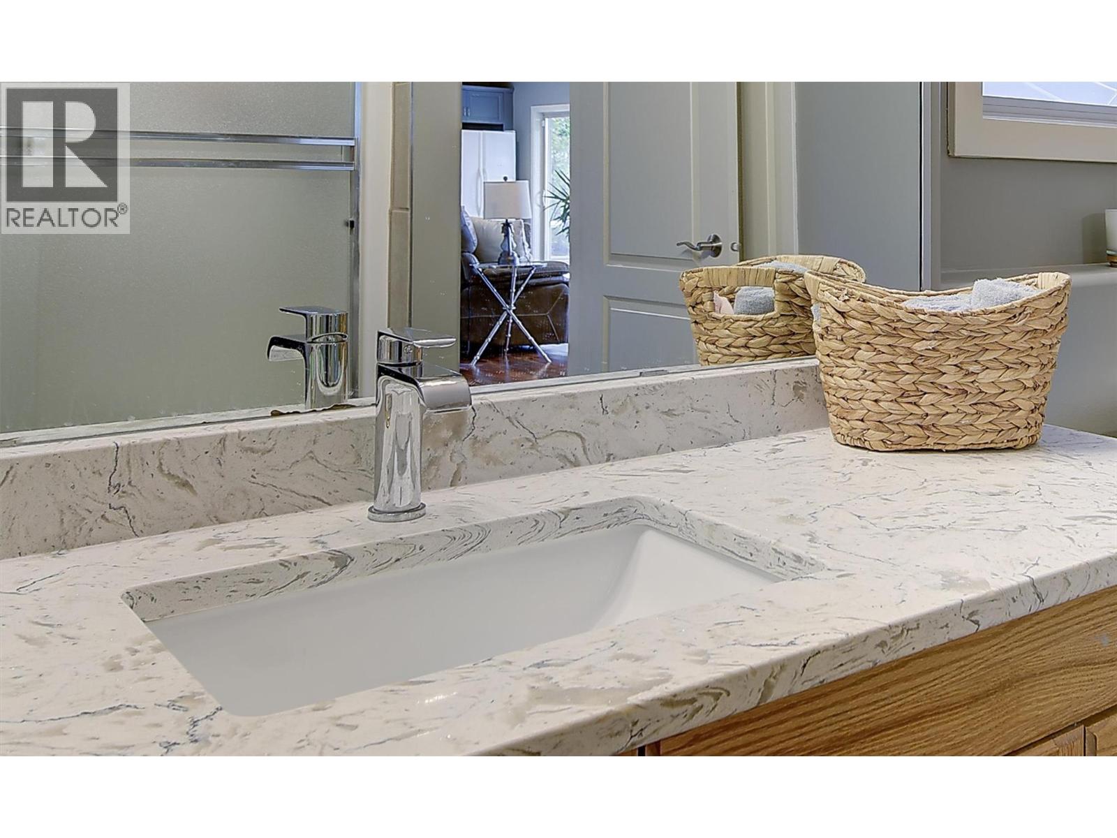  2573 Copper Ridge Drive, West Kelowna