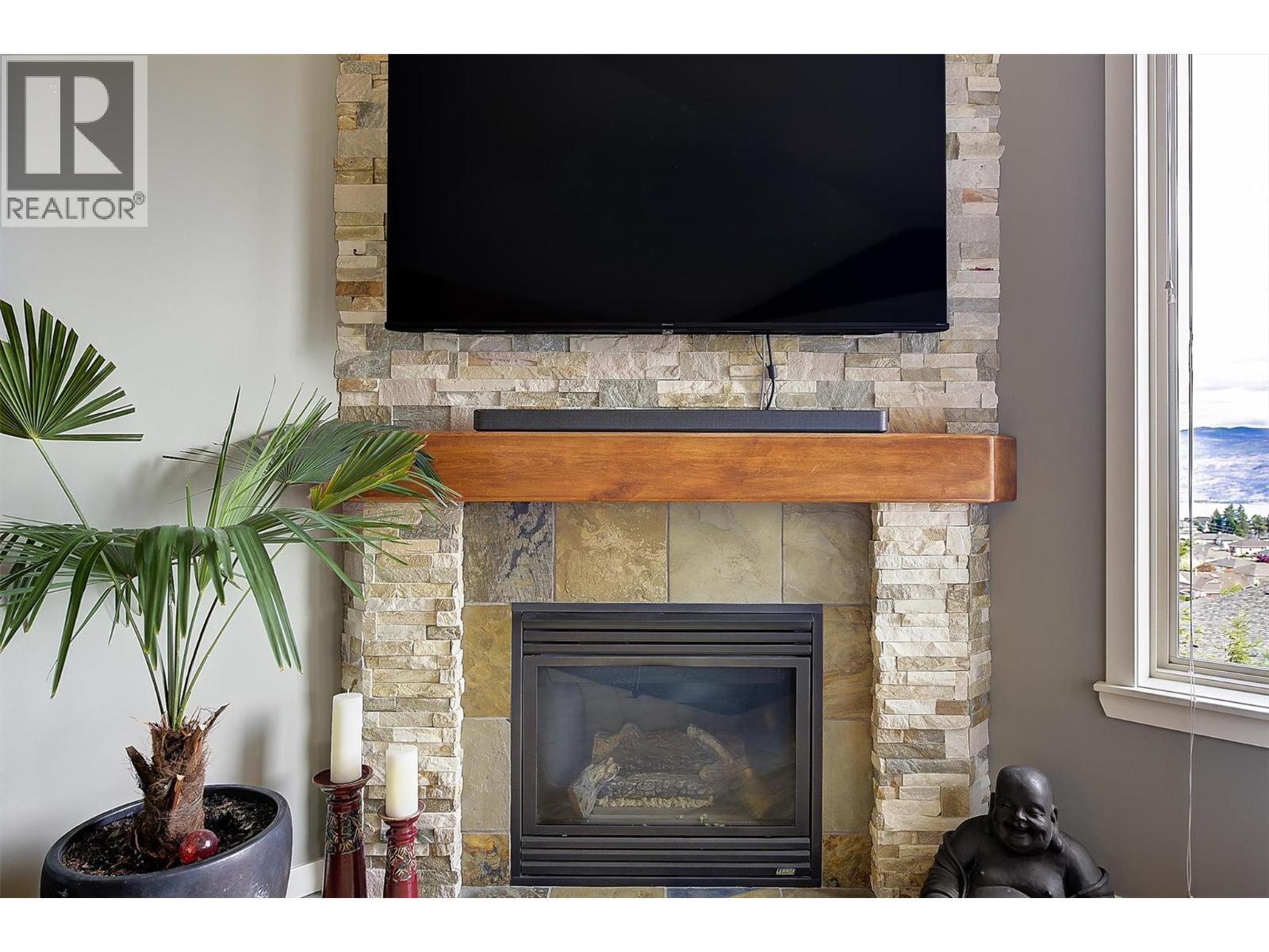  2573 Copper Ridge Drive, West Kelowna