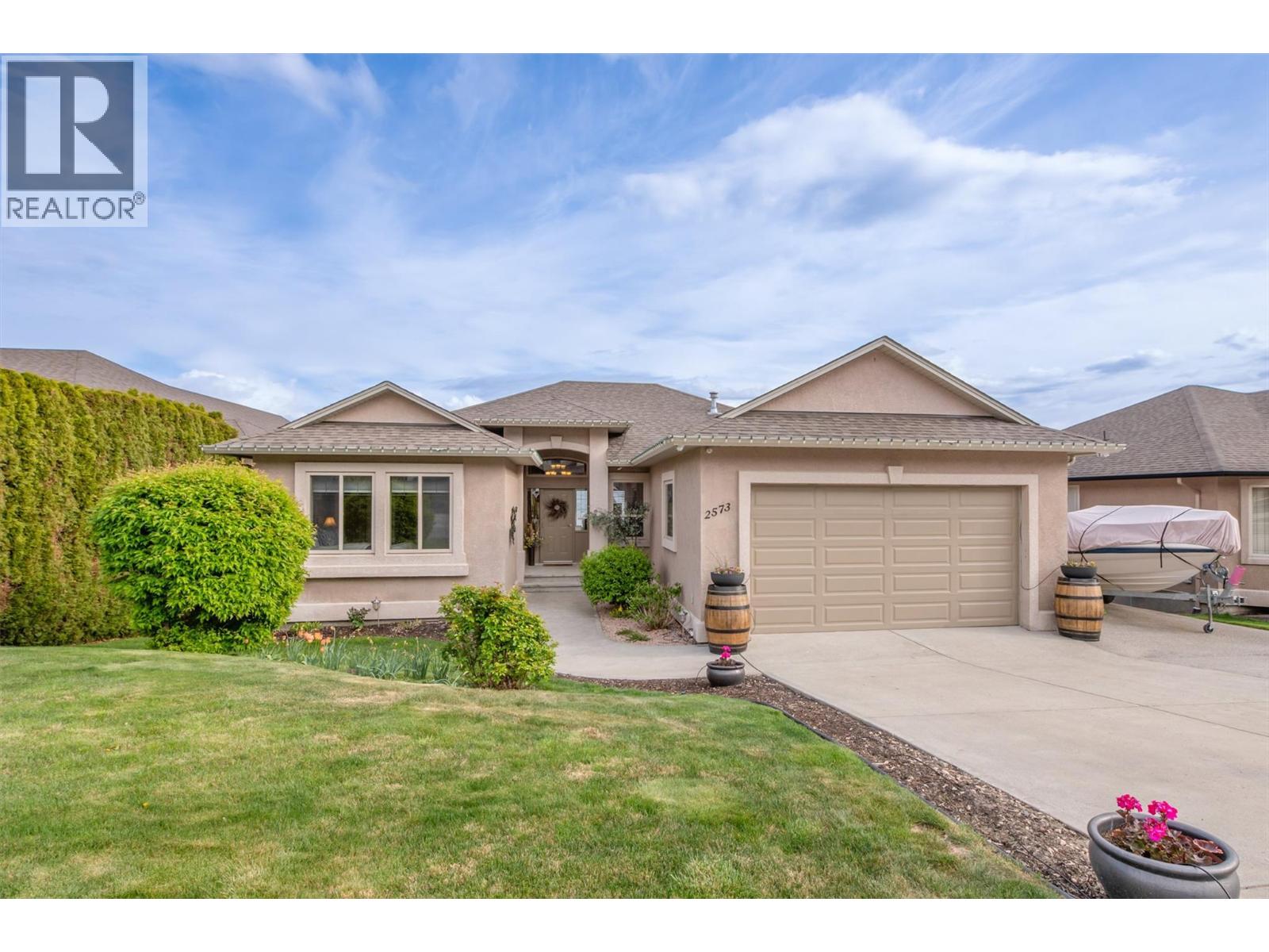  2573 Copper Ridge Drive, West Kelowna