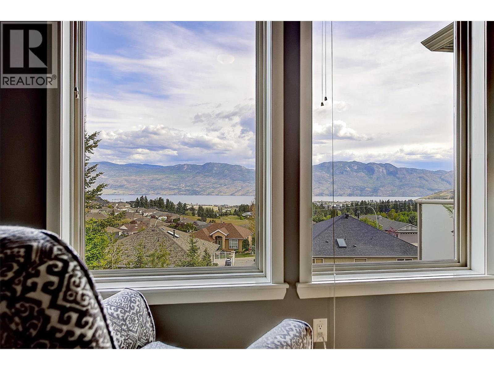  2573 Copper Ridge Drive, West Kelowna