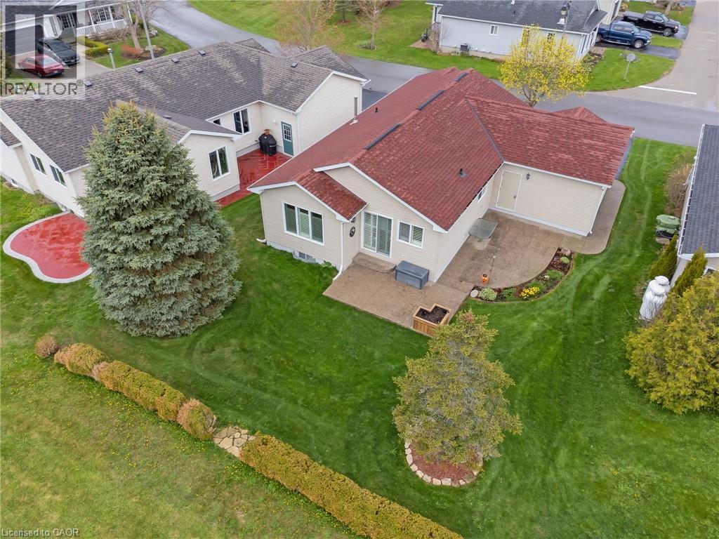 168 GLENARIFF Drive, Freelton, Ontario, L8B1A5 — Photo 5