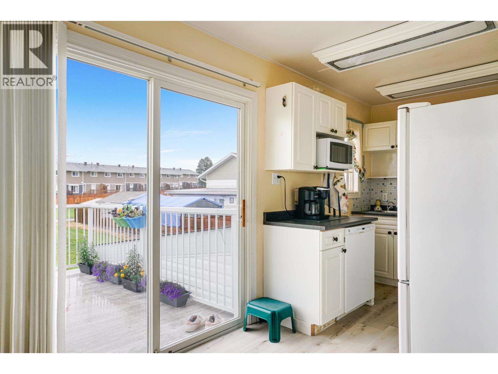 22 HERON STREET - 12