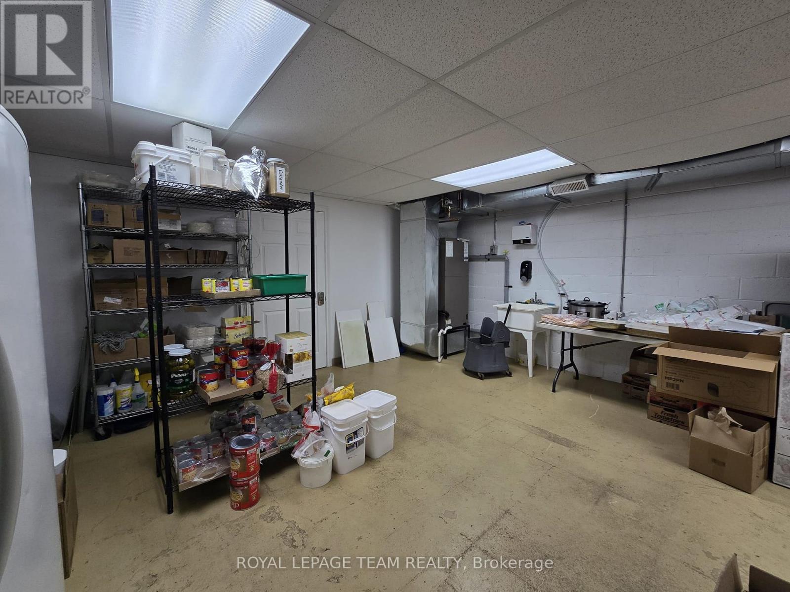 Business for Sale in Ottawa – 274 ELGIN STREET, Ottawa – MLS# X13064496 - Image 13