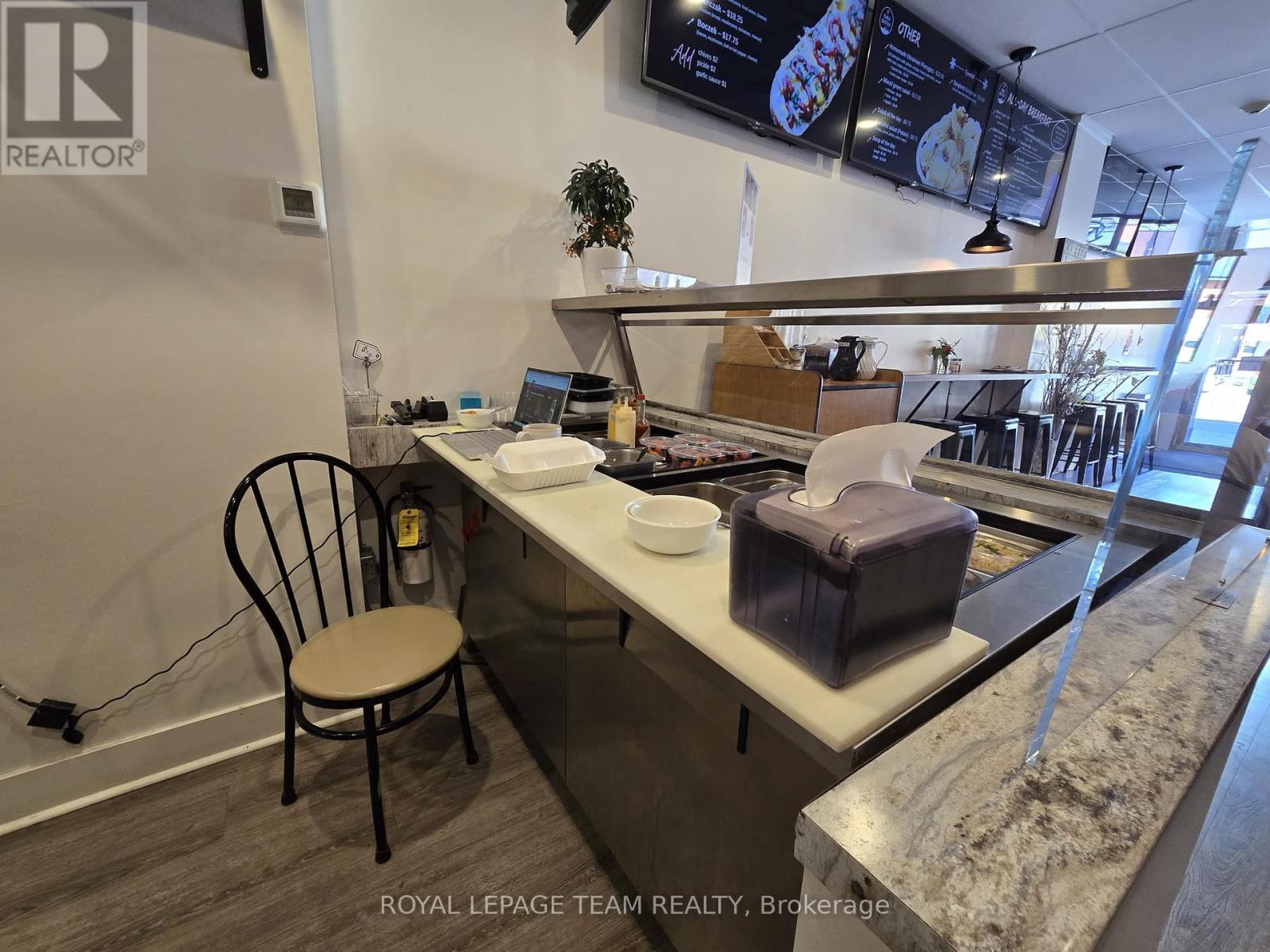 Business for Sale in Ottawa – 274 ELGIN STREET, Ottawa – MLS# X13064496 - Image 6