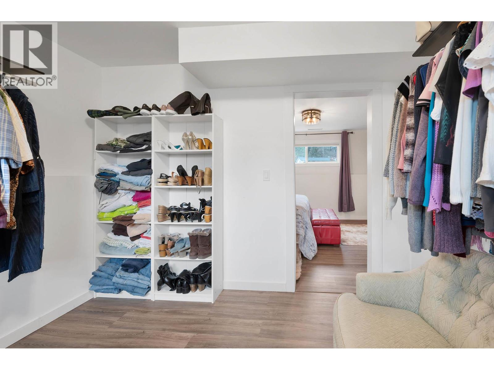 1018 Second Avenue - 27