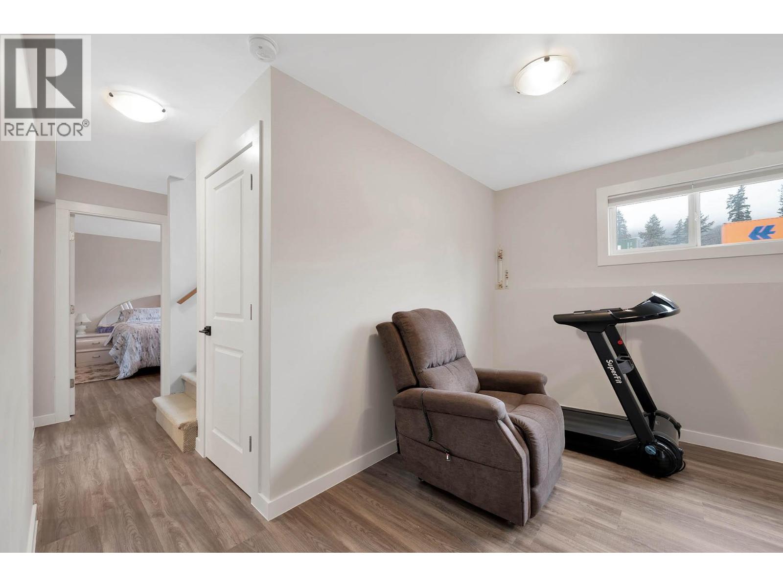 1018 Second Avenue - 28