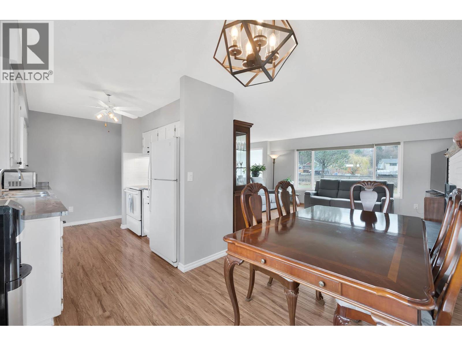 1018 Second Avenue - 6
