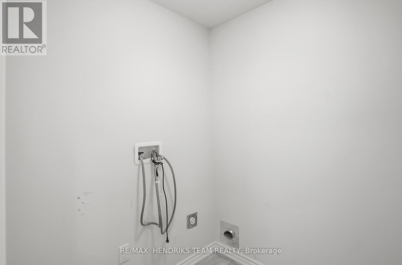 400 BARKER PARKWAY - 22
