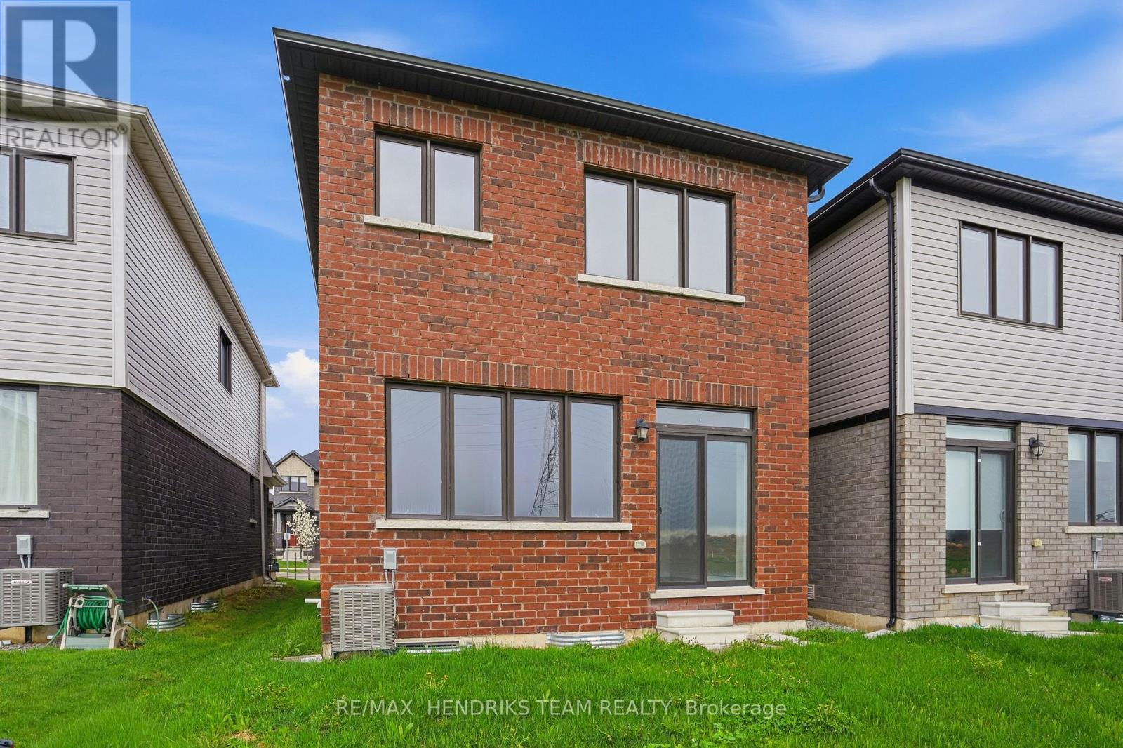 400 BARKER PARKWAY - 25