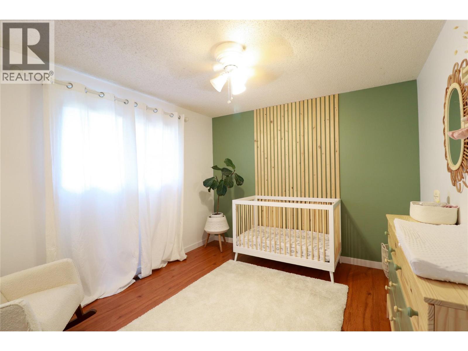  115 Phoenix Avenue, Penticton