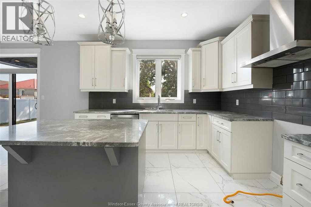 1581 ROCKPORT Unit# MAIN FLOOR, Windsor, Ontario, N9G0B6 — Photo 11