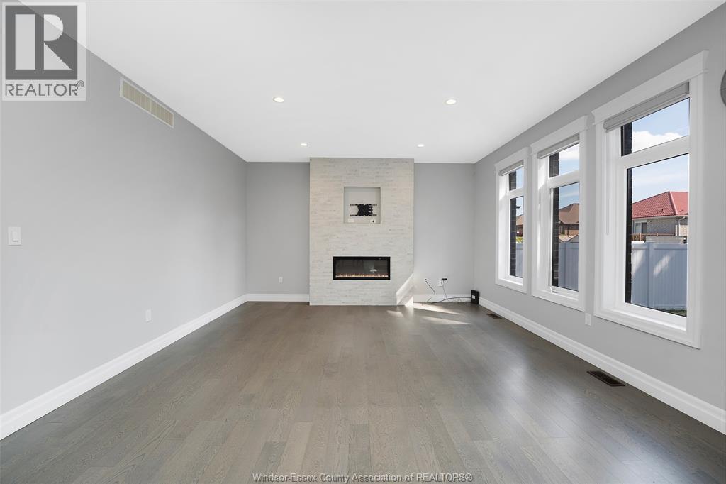 1581 ROCKPORT Unit# MAIN FLOOR, Windsor, Ontario, N9G0B6 — Photo 4