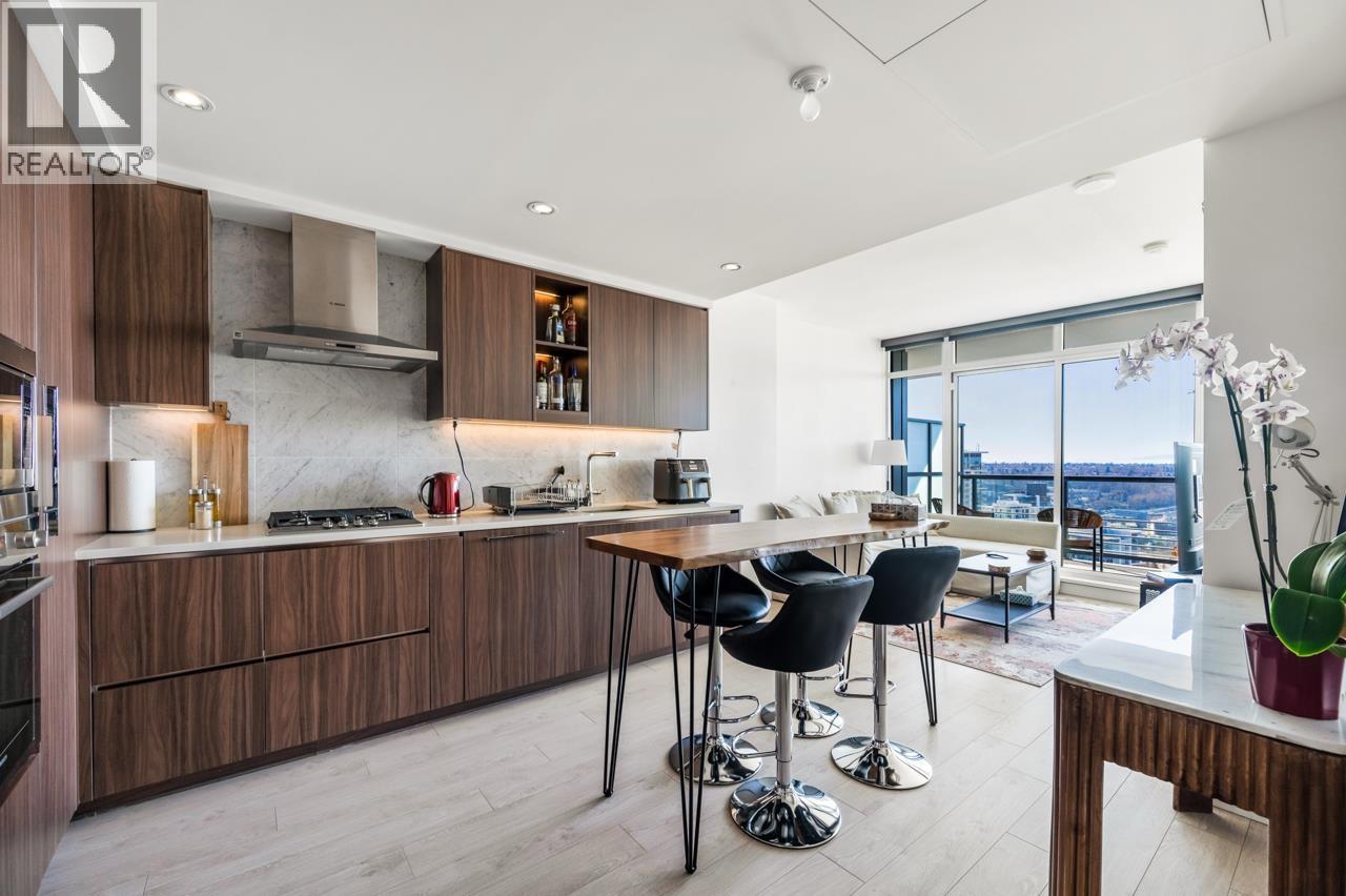 3201 4720 LOUGHEED HIGHWAY