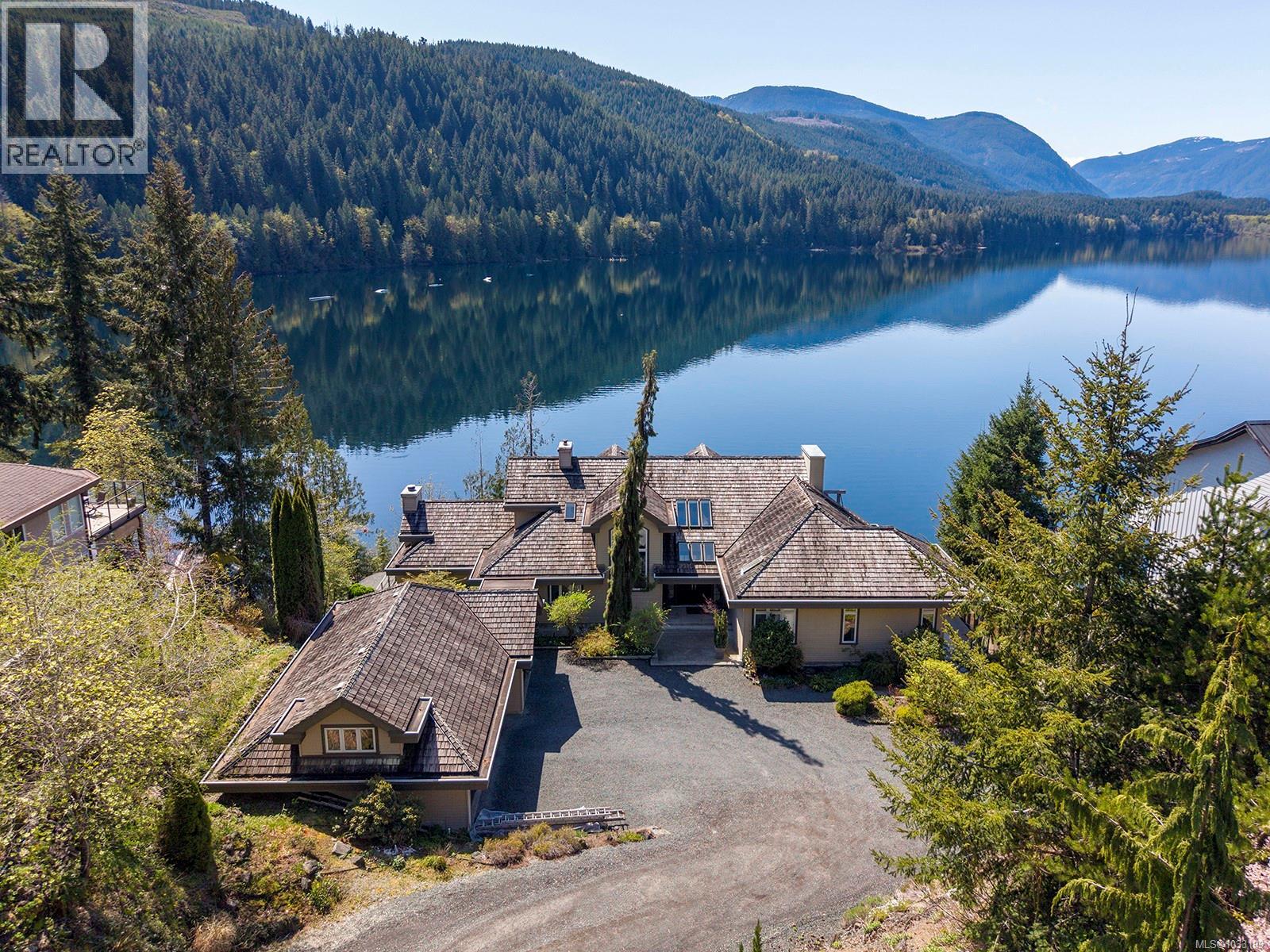 8396 Bloedel Dr, Port Alberni
