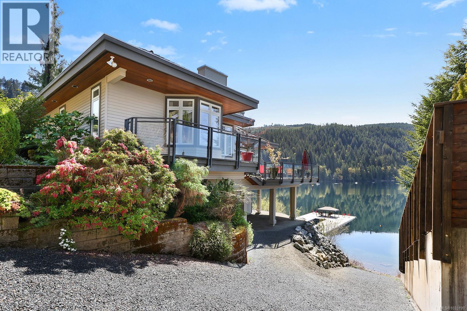 8396 Bloedel Dr, Port Alberni