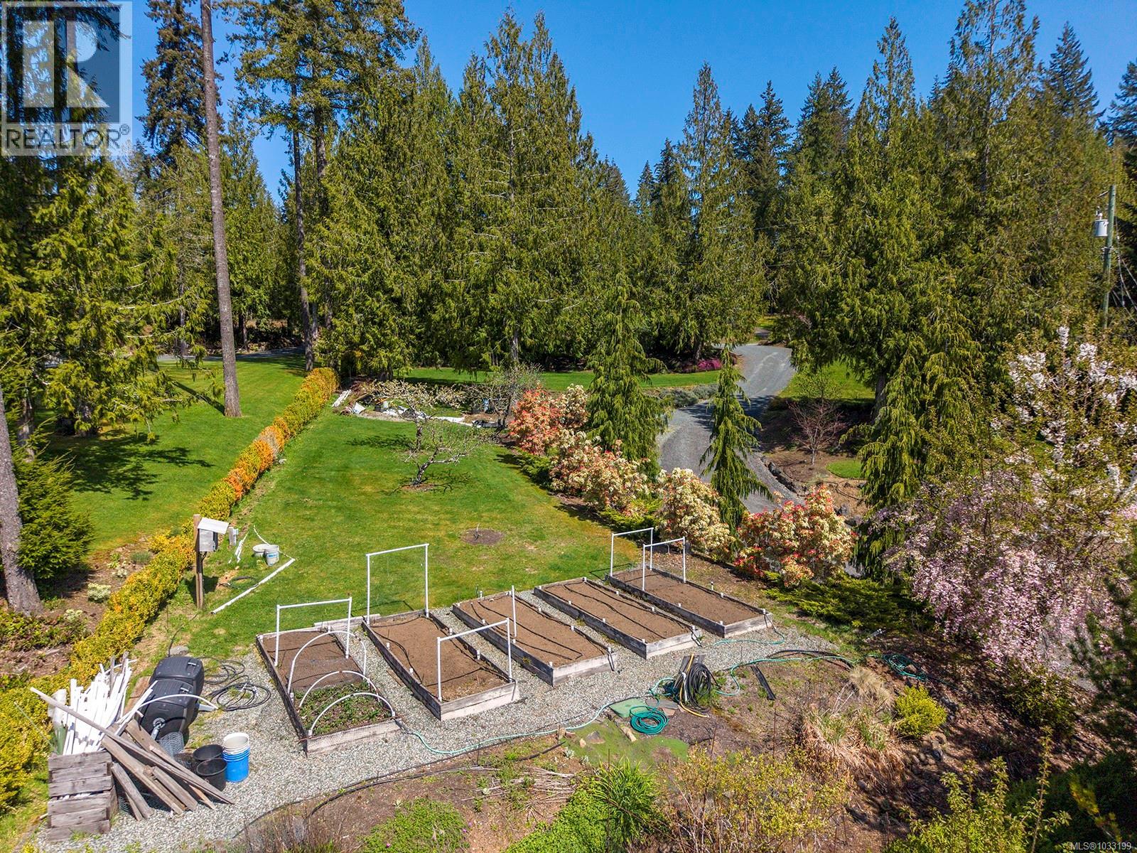8396 Bloedel Dr - 43